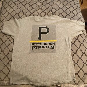 Genuine Merchandise Pittsburgh Pirates Gray Tee